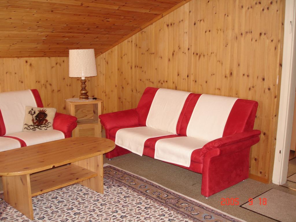 Casa Schuoler Apartment Disentis Ngoại thất bức ảnh